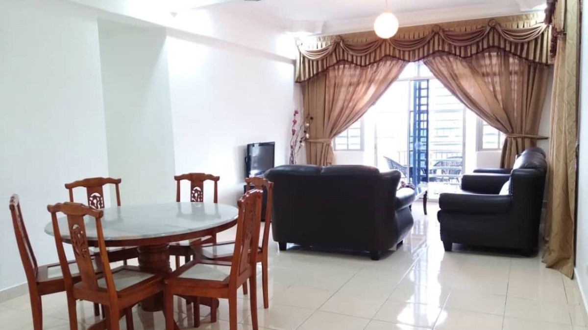 Brinchang Apartment | Crown Imperial Court Apartment Madam Ng1
