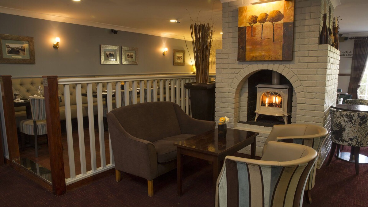 Outwell Hotel | Crown Lodge Hotel