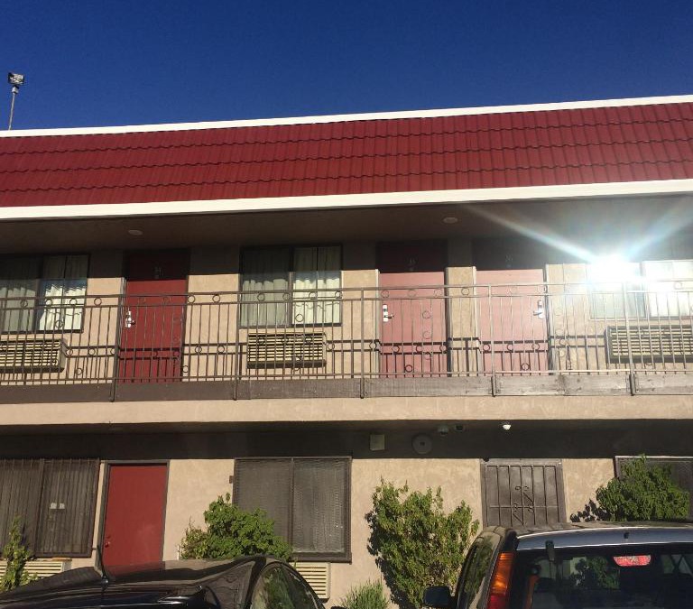 Oakland Hotel | Crown Lodge Motel