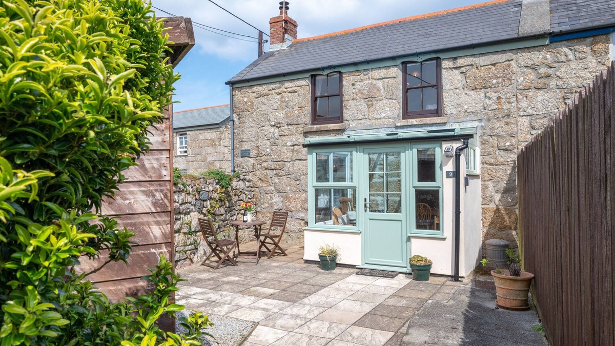 Botallack House | Crown Mine Cottage - Two Bedroom House, Sleeps 3