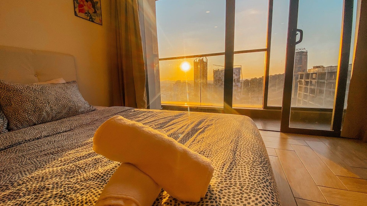 Sungai Penchala Apartment | Crown9 Suite (Sunset & City View)@Empire City