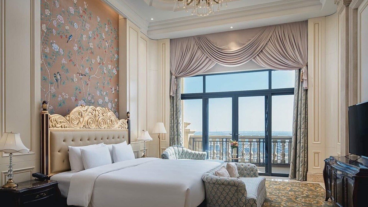 Dongying Hotel | Crowne Plaza Dongying by IHG