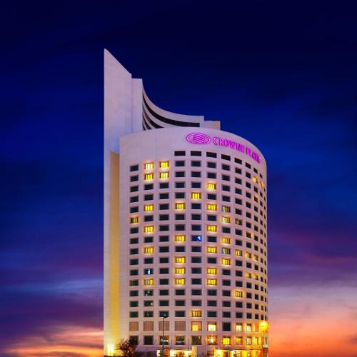 Umraniye Hotel | Crowne Plaza Istanbul Oryapark by IHG