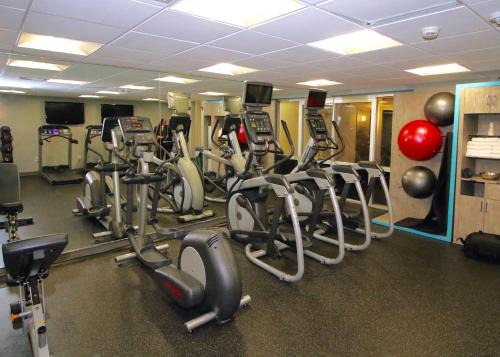 Montebello Hotel | Crowne Plaza Suffern-Mahwah by IHG