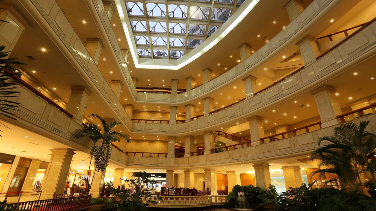 Chikan District Hotel | Crowne Plaza Zhanjiang, an IHG Hotel