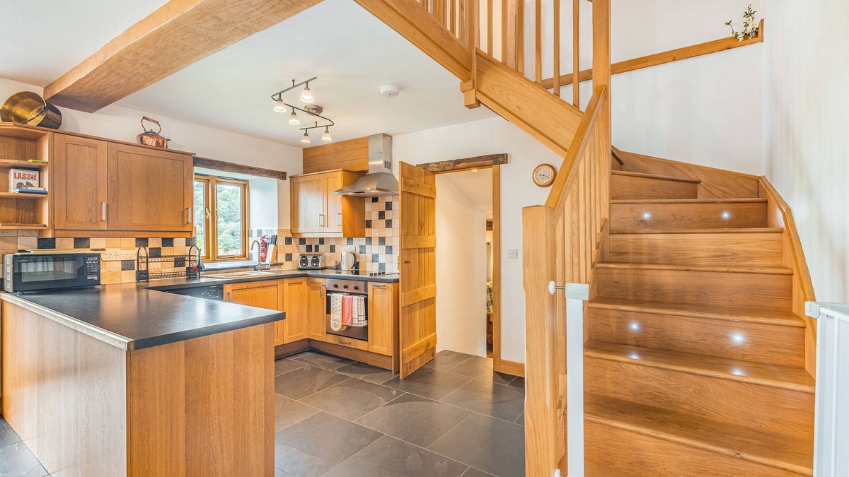 Cwmtirmynach House | Crud y Werin - Two Bedroom House, Sleeps 4