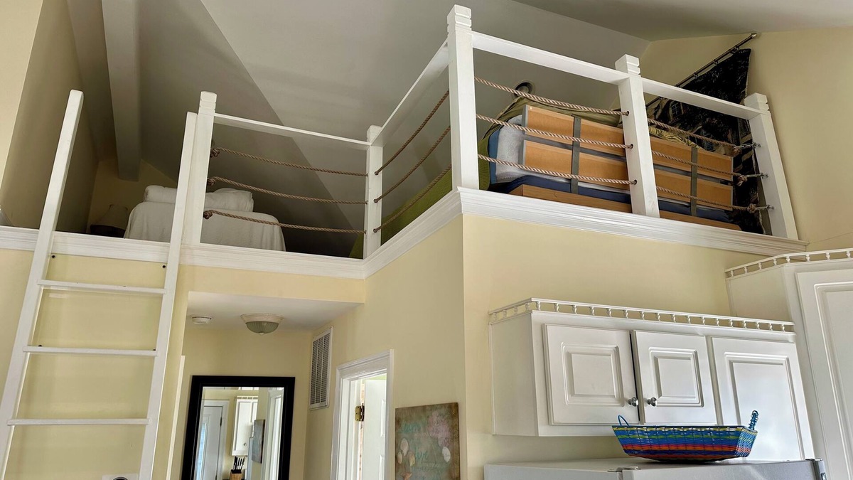 Crystal Beach Cottage | Crystal Beach Delight