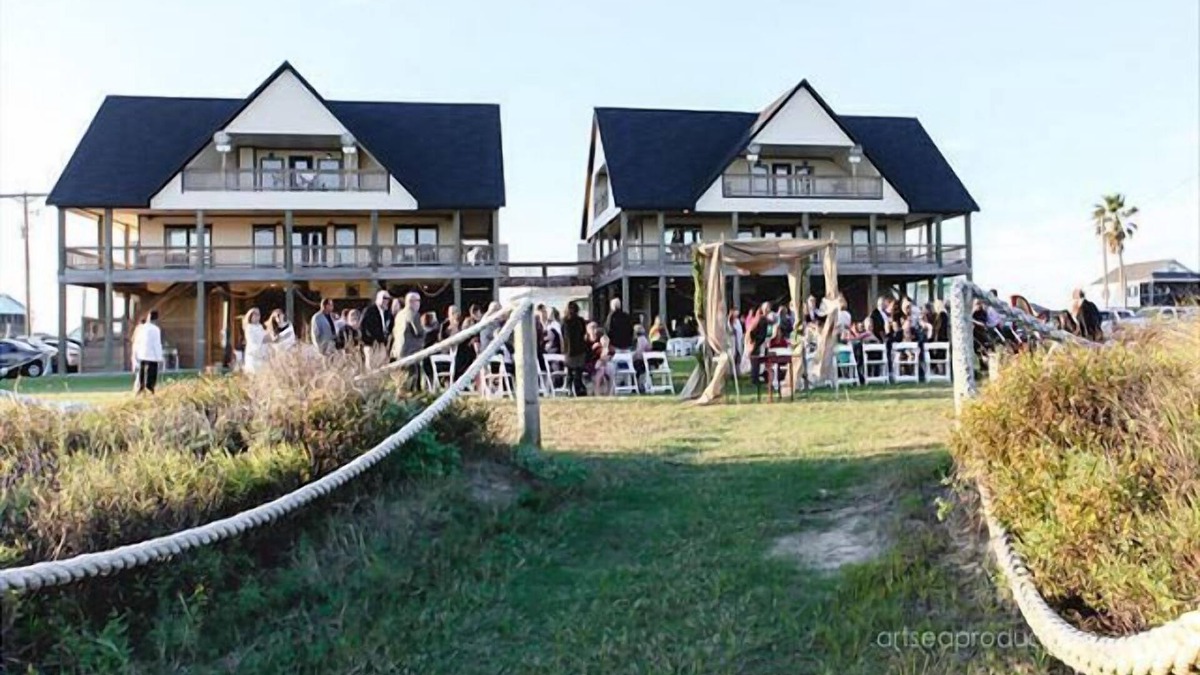 Crystal Beach House | Crystal Beach Resort