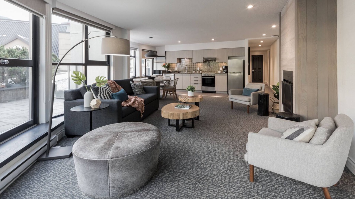 Whistler Village Hotel | Crystal Lodge
