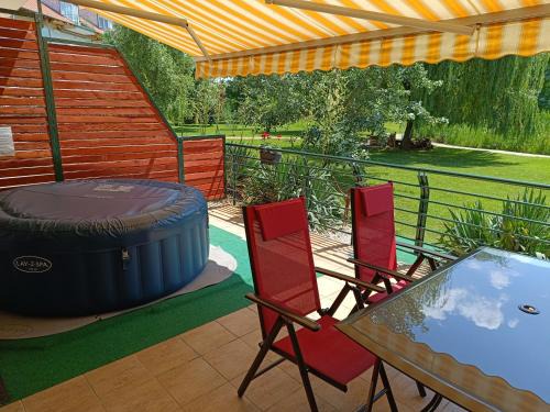 Cserkeszolo Apartment | Csiribá Apartman