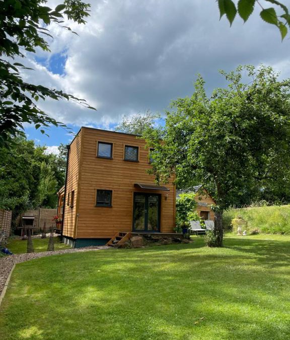 Bitche House | Cube Nature