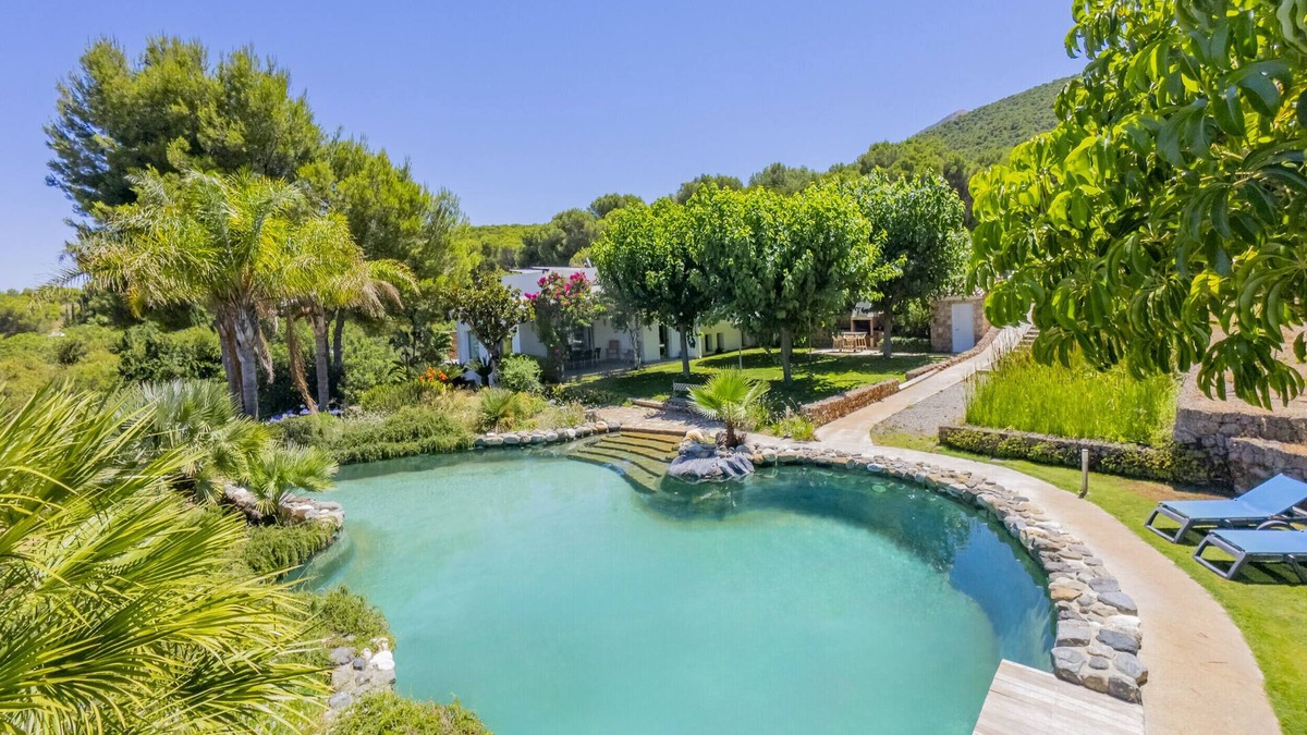 Alhaurin el Grande Villa | Cubo's Villa El Tejar/private lake pool/wifi/air conditioning