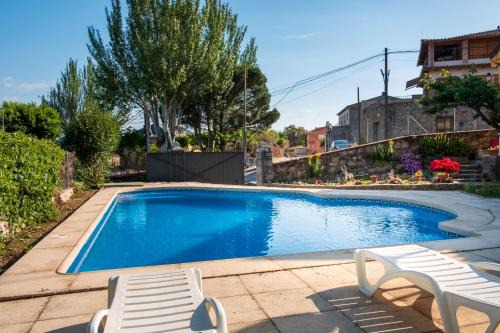 Piedralaves House | Cuesta Del Reloj