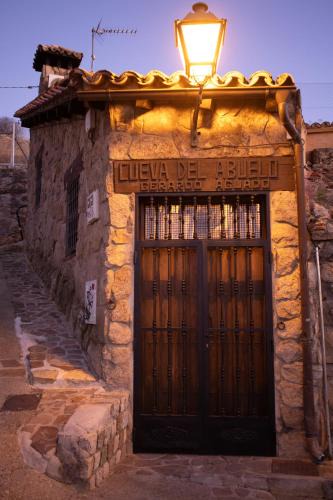 El Molar House | Cueva del abuelo