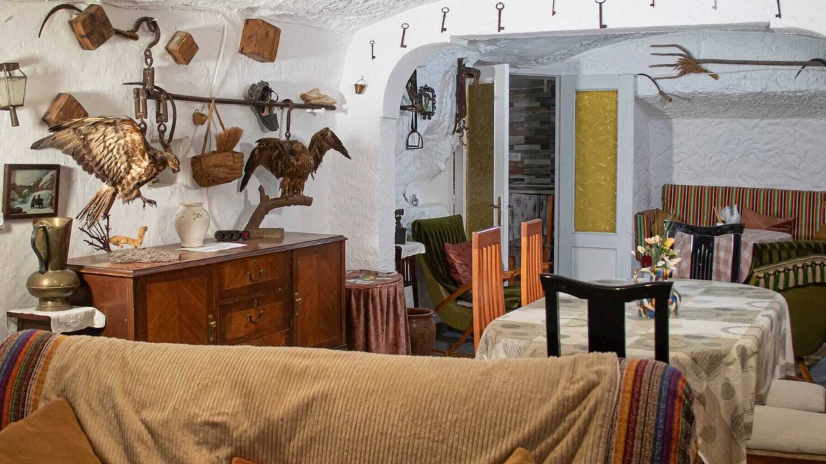 Gorafe Other | Cueva Navarro .