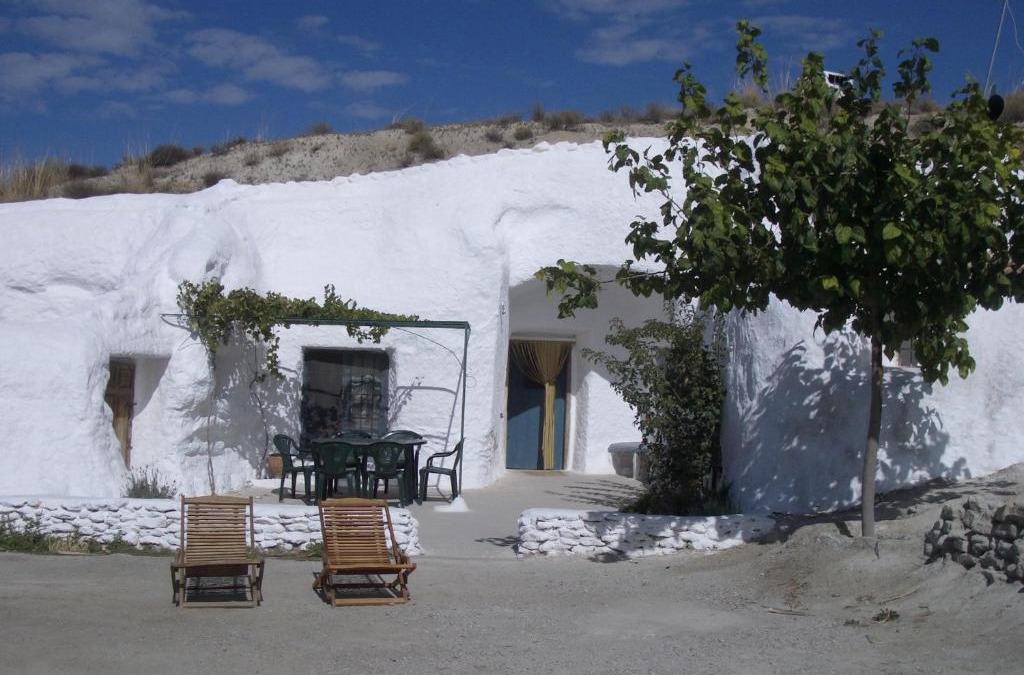 Baza Apartment | Cuevas Alcobas