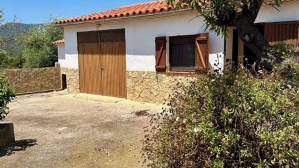 Culla House | Culla Country House Rentalholidays REF 034