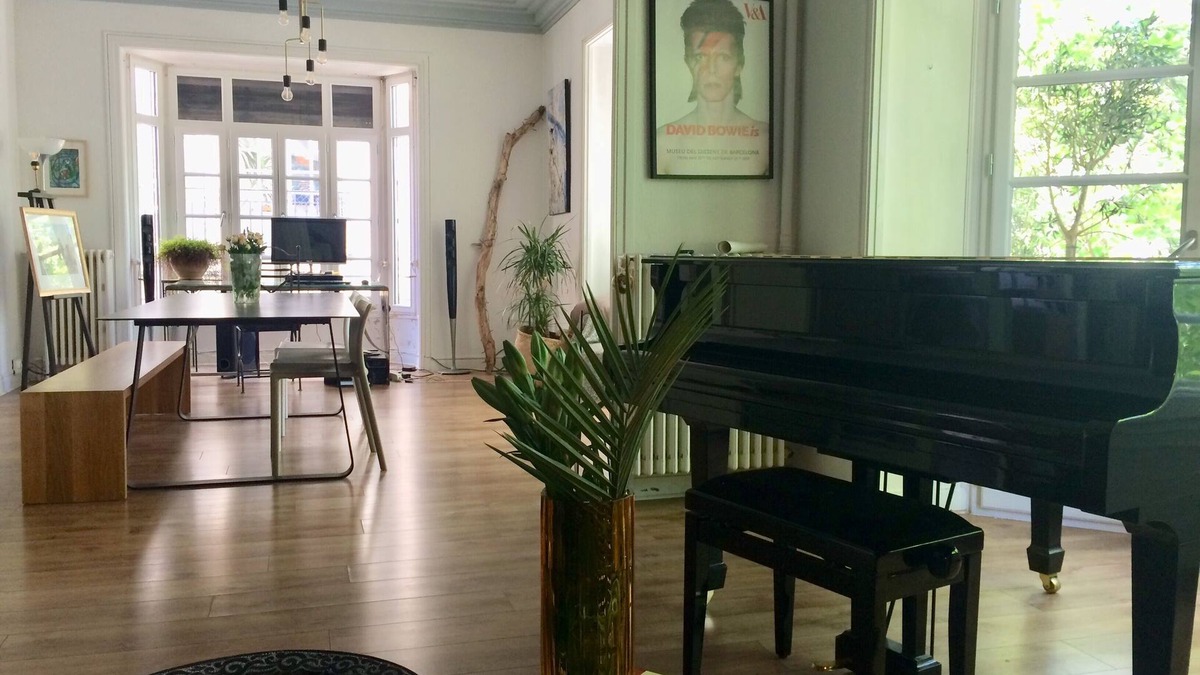 Saint-Jean Bed & Breakfast | Cultural city center, close to the sea, close to Spain and the mountains.