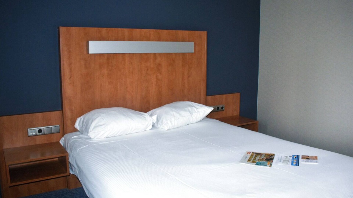 Made House | Culture-Filled Stay Close to Breda’s Buzzing Center & Nature Getaway