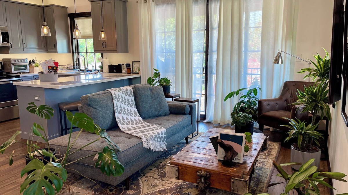 Lucerne - Higuera House | Culver Coop 360 - Luxurious Guesthouse with Rooftop Deck