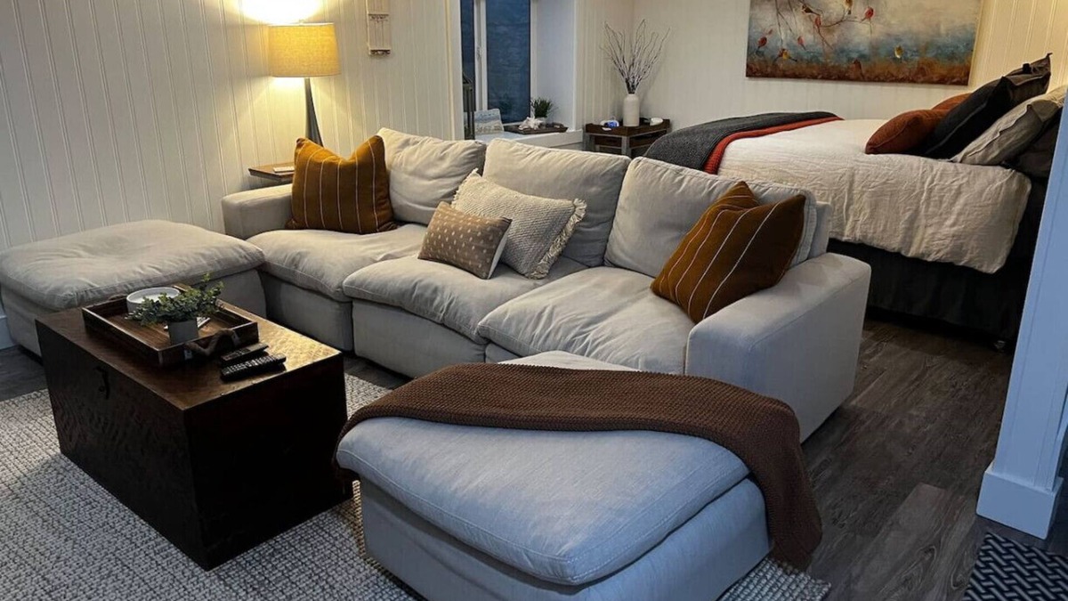 Culver Apartment | Culver Super Suite - Sleeps 5