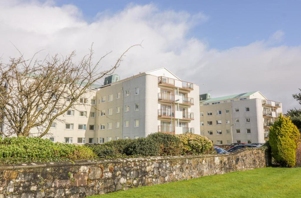 Largs Apartment | Cumbrae View