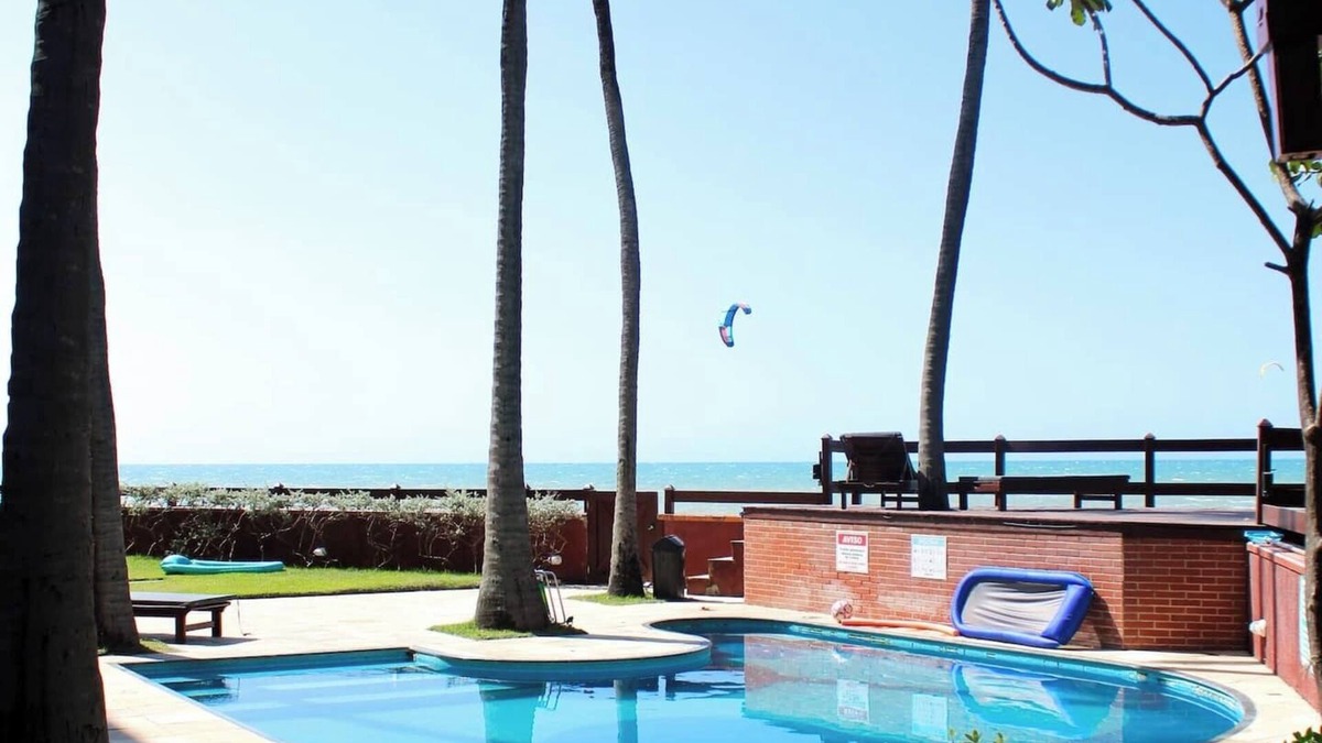Cumbuco Apartment | Cumbuco Penthouse Oceanview Beachfront 2-bedroom apartment with AC, WiFi