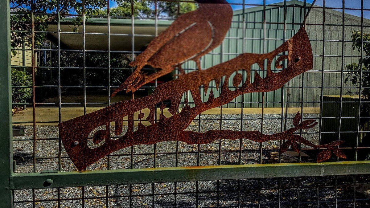 Lake Wangary House | Currawong is a great budget option for your Coffin Bay holiday