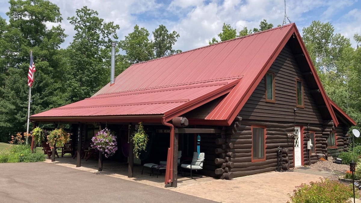 Moose Lake House | Custom built log home on 40 acres & in the woods!nSnowmobile right from home!