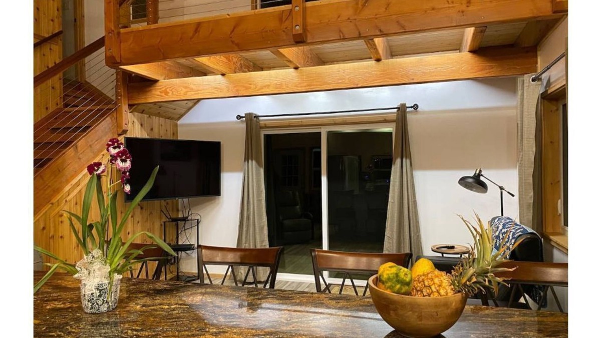Honokaa Cottage | Custom cottage feels bright & airy yet cozy and private in this country setting.