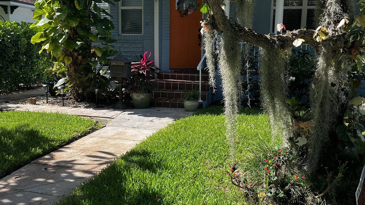 Palm Beach - West Palm Beach House | Cute and charming home in Historic neighborhood