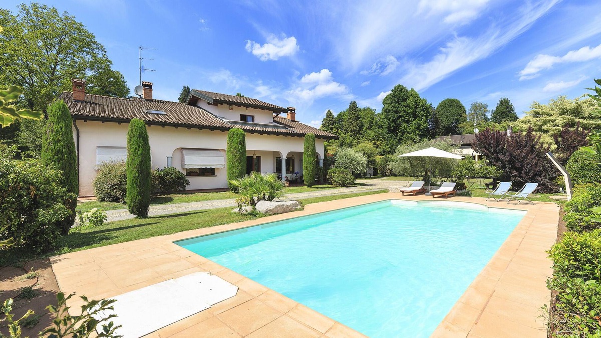 Brebbia Villa | Cute and cosy villa with pool and garden for a comfortable holiday! - Villa Rosa