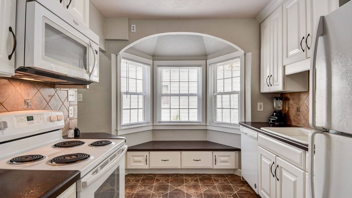 Fond du Lac House | Cute and Cozy 2 Bed 1 Bath
