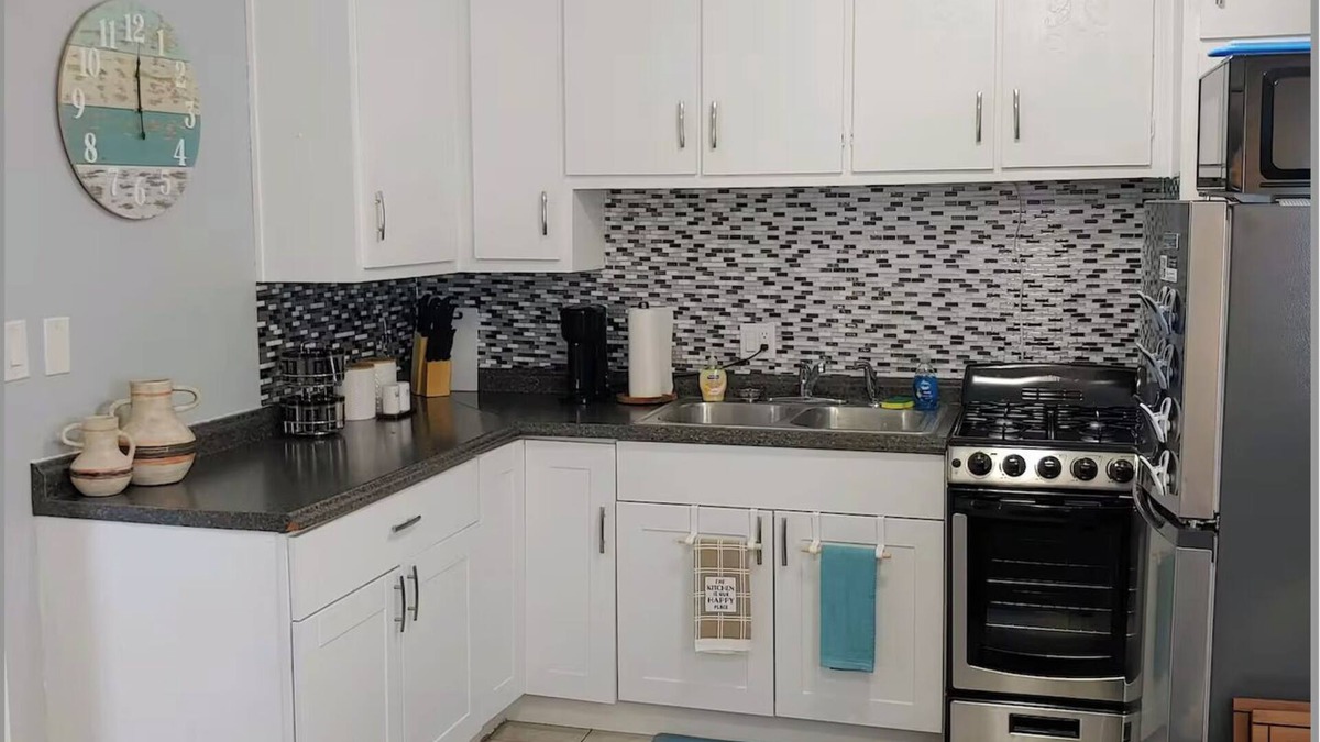 Northwest Heights House | Cute Casita Close To Downtown and Old Town!