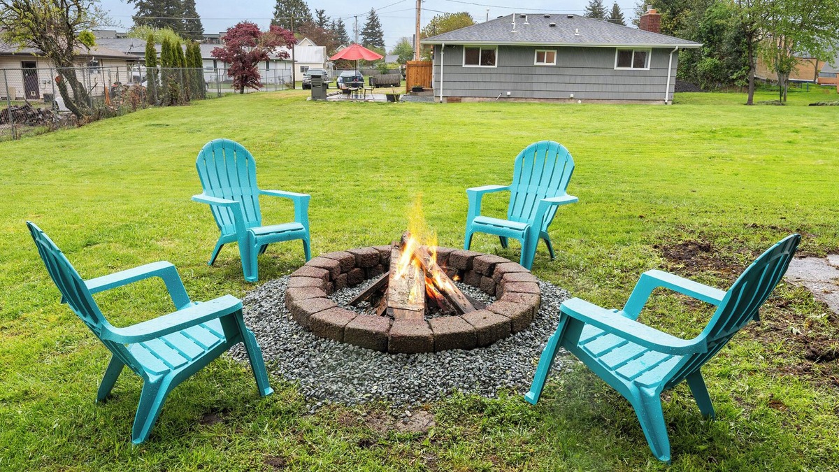 Sedro-Woolley House | Cute & Comfy 2-bedroom House in Charming Sedro-Woolley