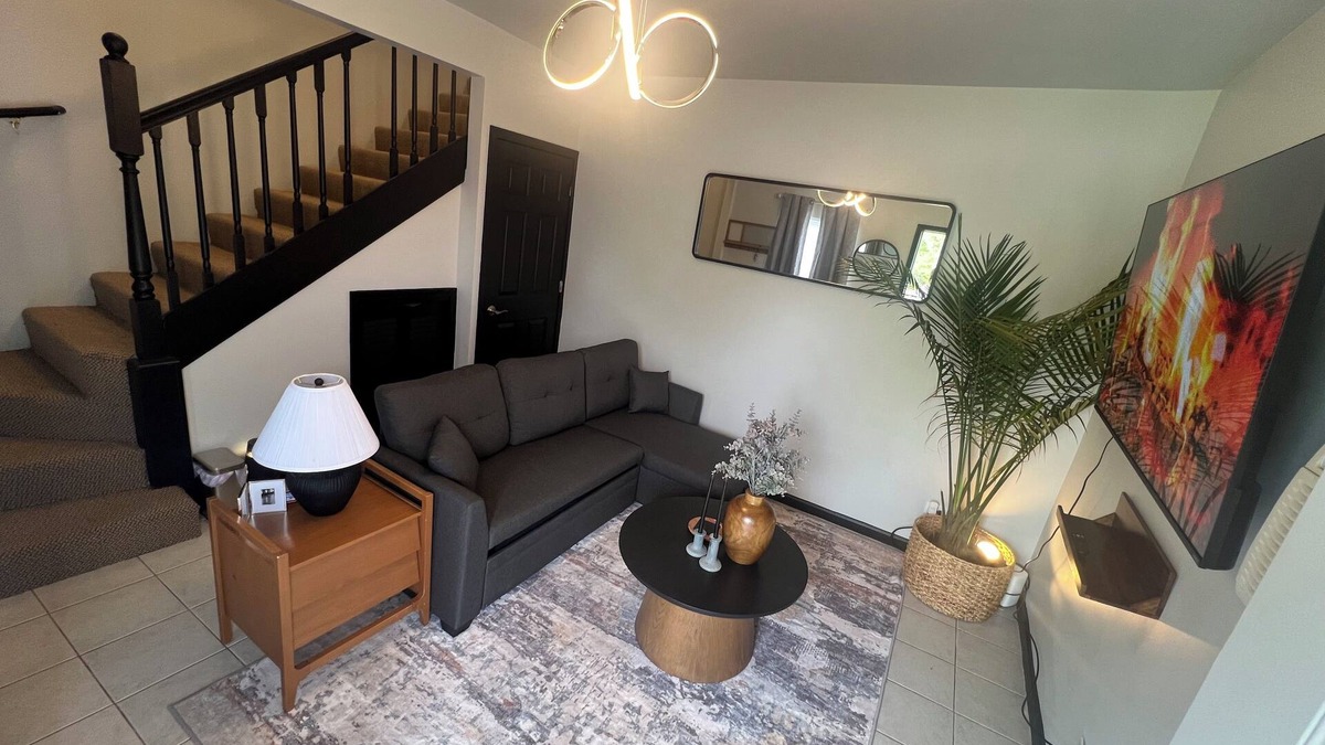 Beach Park Condo | Cute & Cozy, 1bd Condo Apartment/townhouse