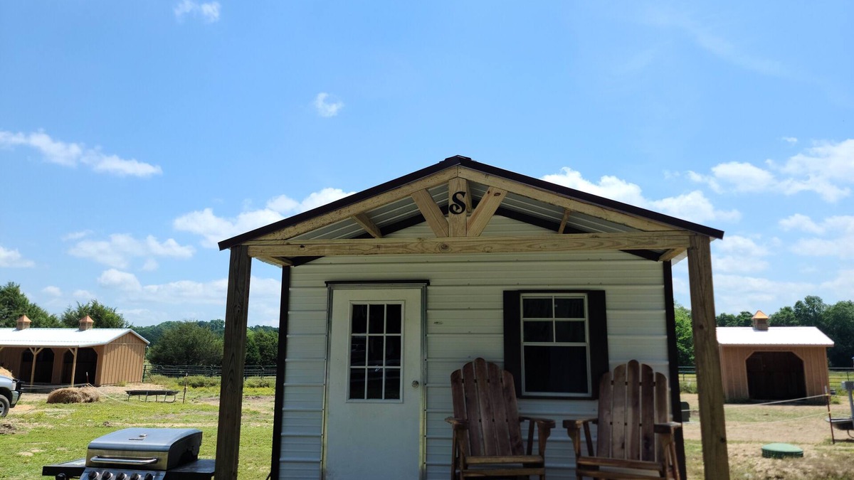Waynesboro Cabin | Cute & Cozy Country Cabin