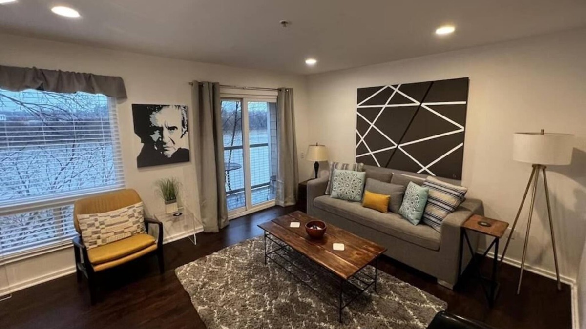 North Capitol Condo | Cute Downtown Retreat, Complimentary Parking