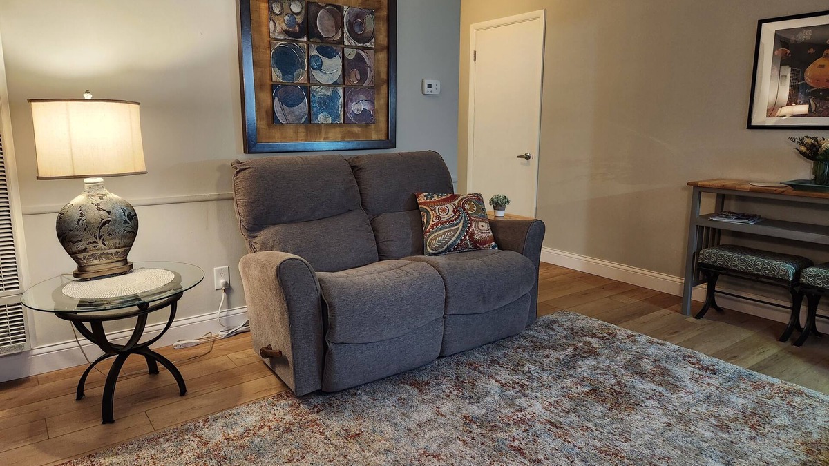 Grandview Heights Apartment | Cute First Floor Apt in Walkable Grandview