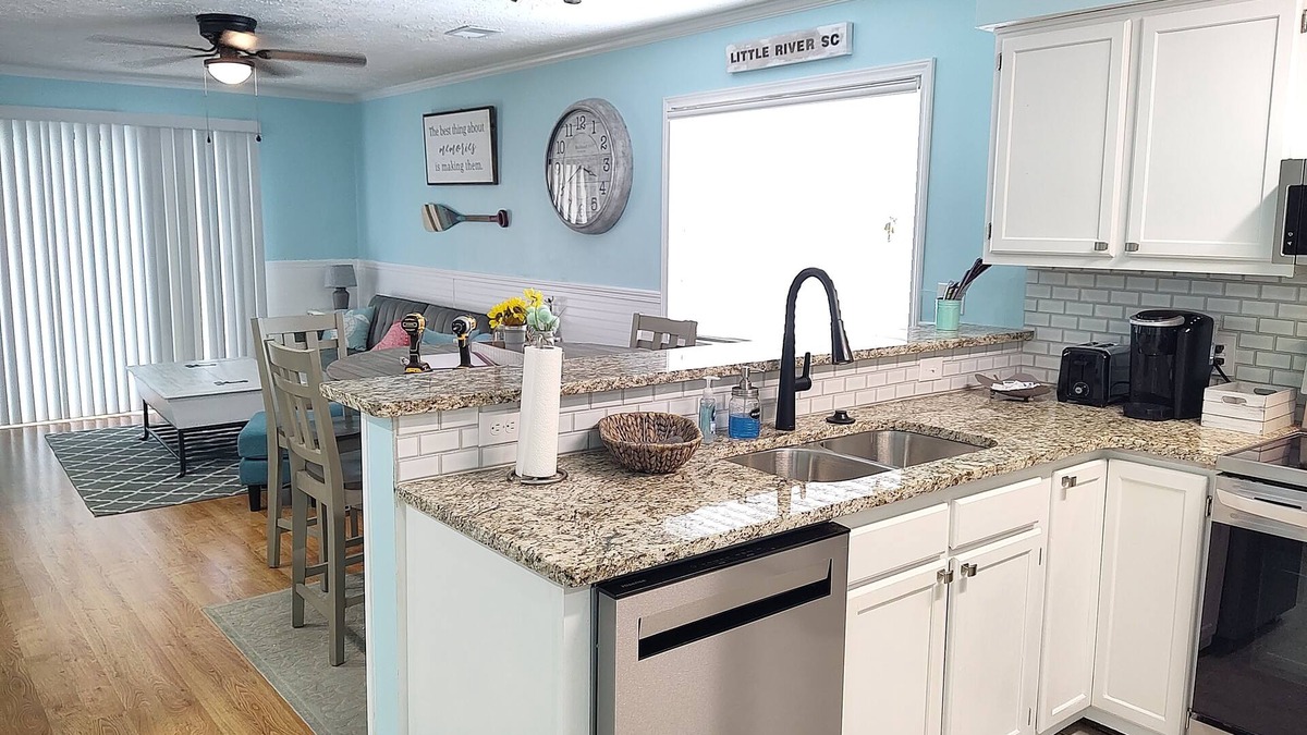 Little River Condo | Cute Little River Condo, Newly updated 2 bedrooms 3 beds, sleeps 4-5