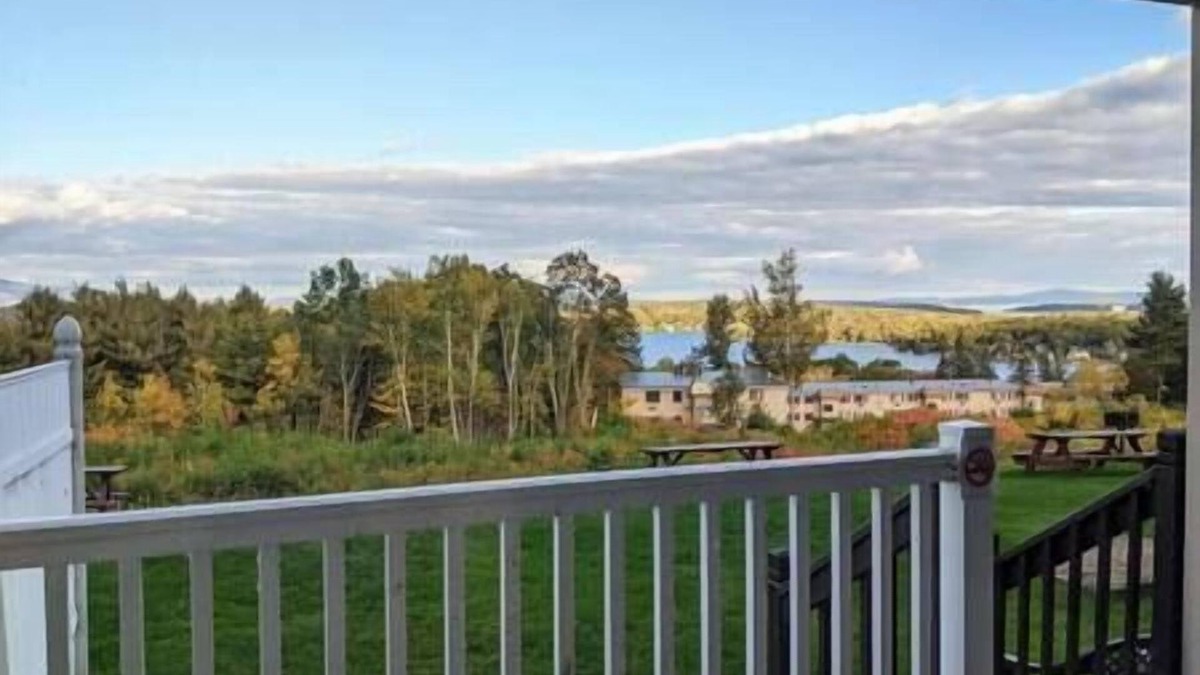 Weirs Beach Apartment | Cute Lower Level Cedar Lodge Room with Balcony & Lake Views!