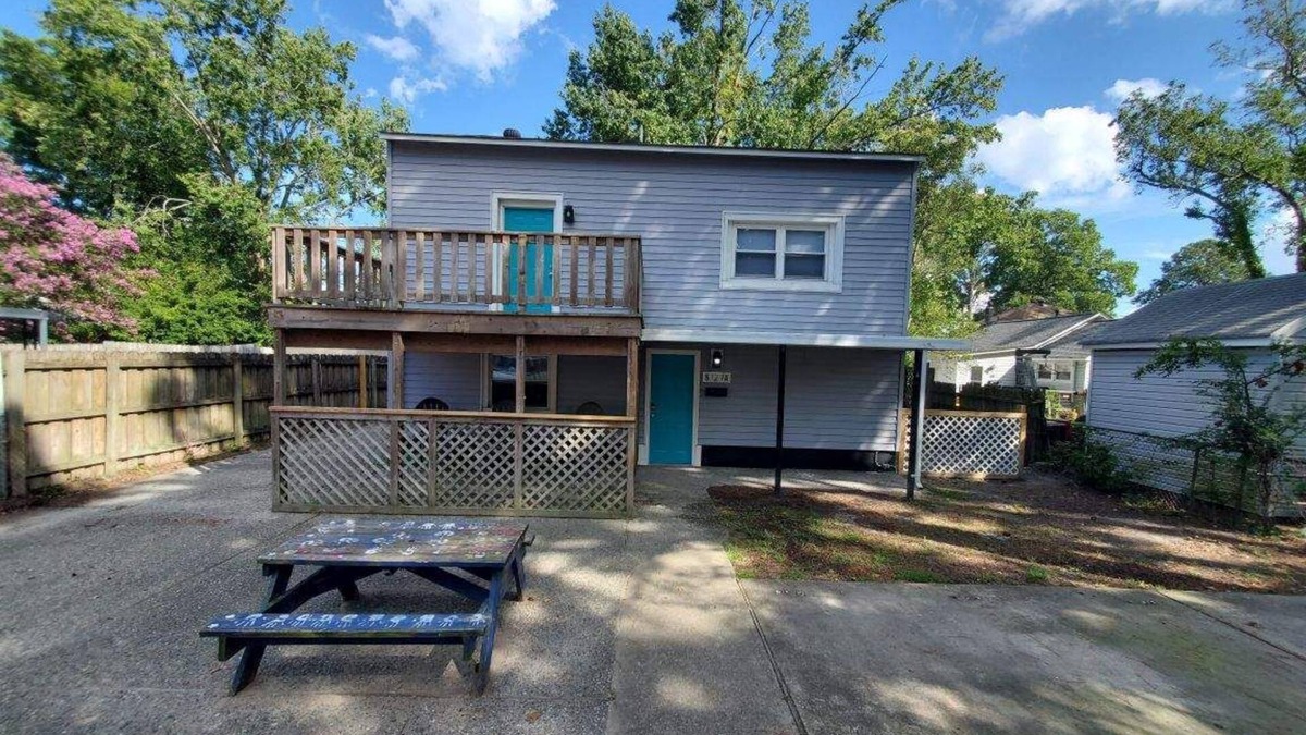 Buckroe Beach House | Cute, newly finished in Hampton