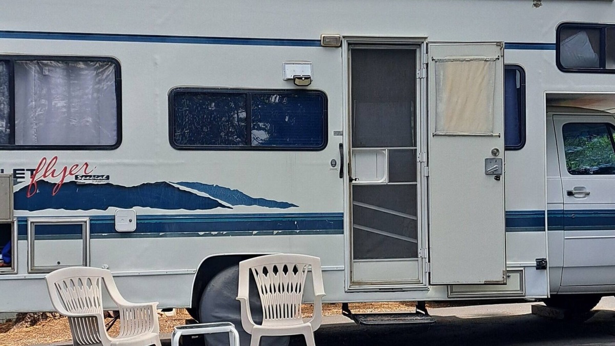 Phoenix Lake-Cedar Ridge House | Cute RV in the forested mountains at Cedar Ridge, Sonora for your vacation.