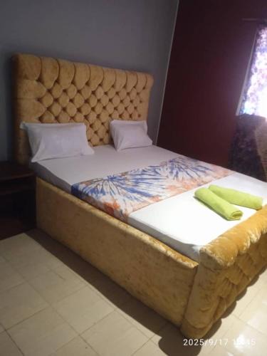 Lamin House | Cutting Edge Guest House