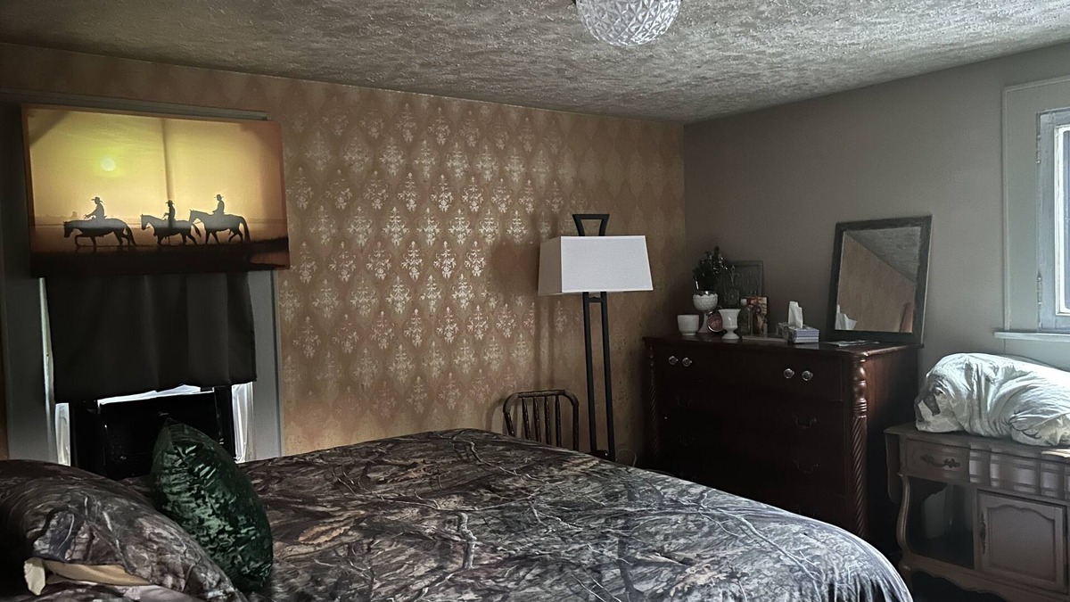 Cuyahoga Falls Bed & Breakfast | Cuyahoga River Apartment.