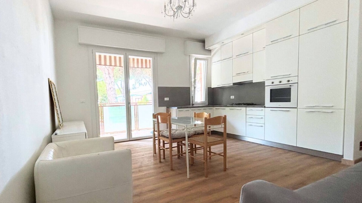 Pinarella Apartment | CV016 - Cervia, new three-room apartment with parking space 100m from the sea