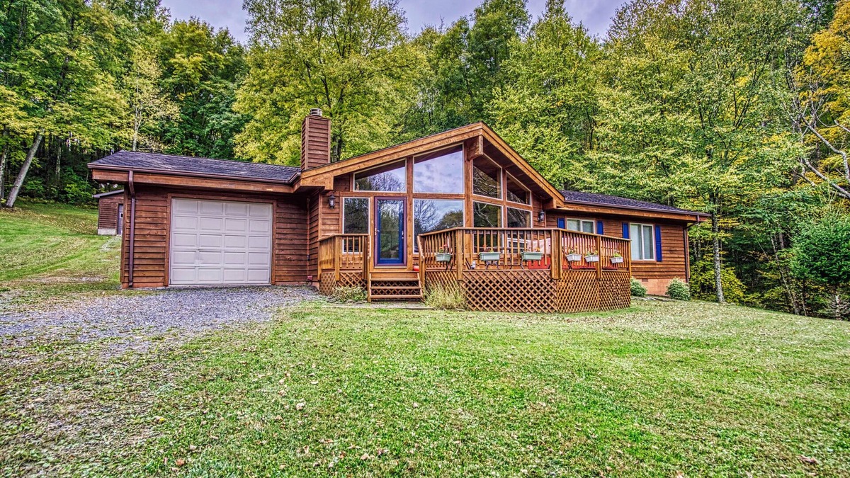 Dryfork House | CV1290-Private getaway! Dolly Sods nearby, Hot tub
