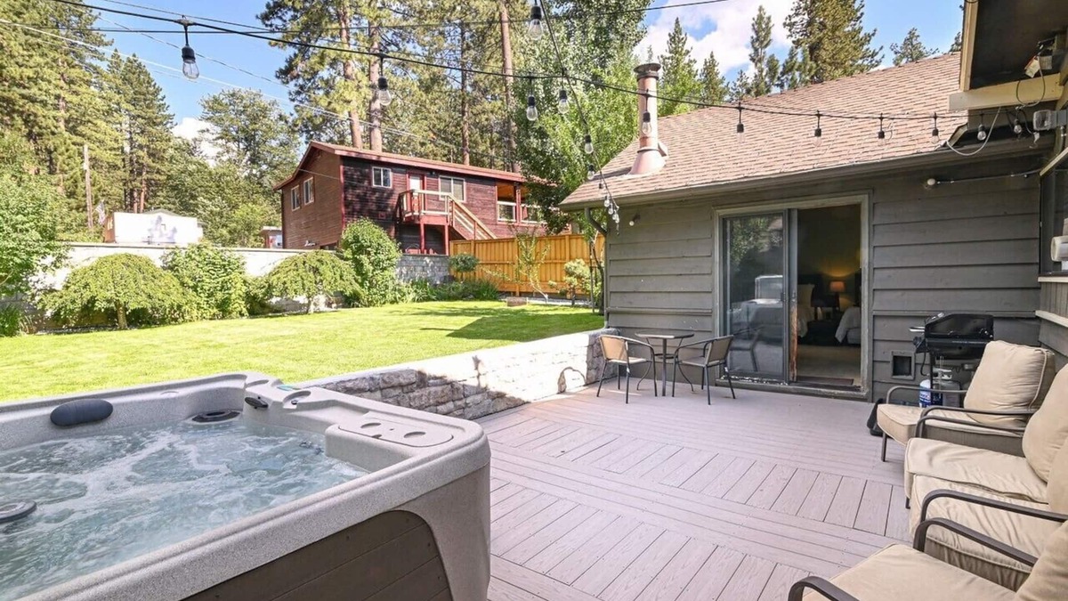 Lower Kingsbury House | CW161."The Cottonwood" -Private Hot Tub: 4 BR, 2 BA House in Stateline, Sleeps 10