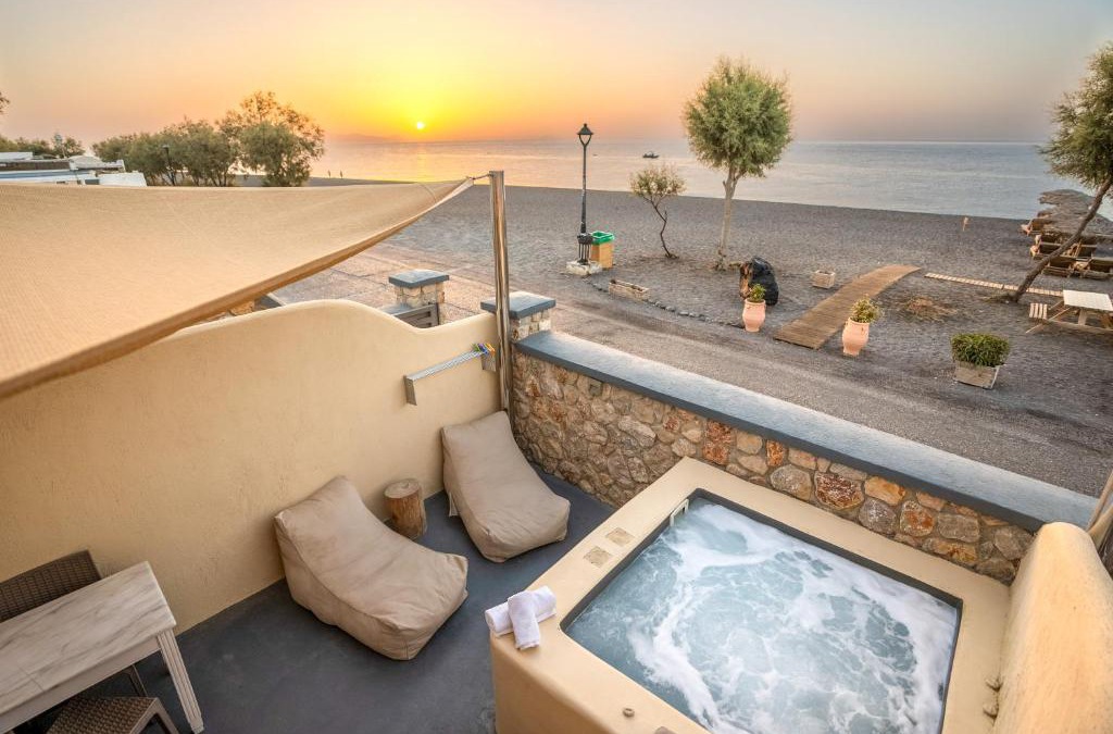 Perivolos Apartment | Cyclops Beach Apartments