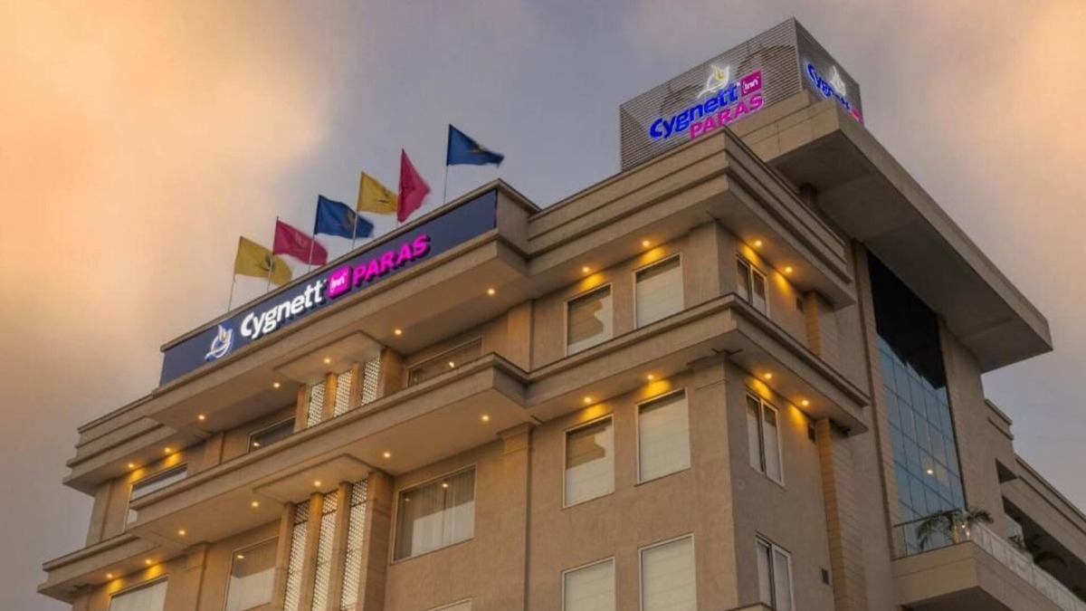 Dehradun Hotel | Cygnett Inn Paras